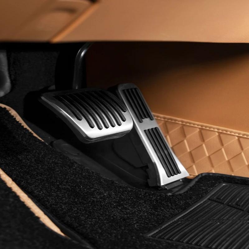 For VOYAH Dreamer 25-26 Accelerator Brake Foot Pedal Protective Cover Anti Slip Aluminum Alloy Car Interior Modified Accessories