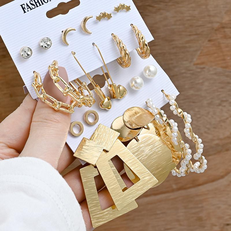 European & American Geometric C-Shaped Hoop Earrings: 6-Piece Gold & Pearl Wire-Wrapped Set for Women