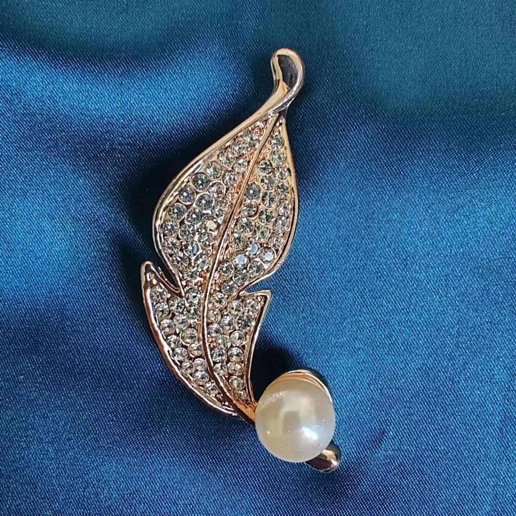 Barokk Retro Brosje: Elegant high-end corsage og smykketilbehør