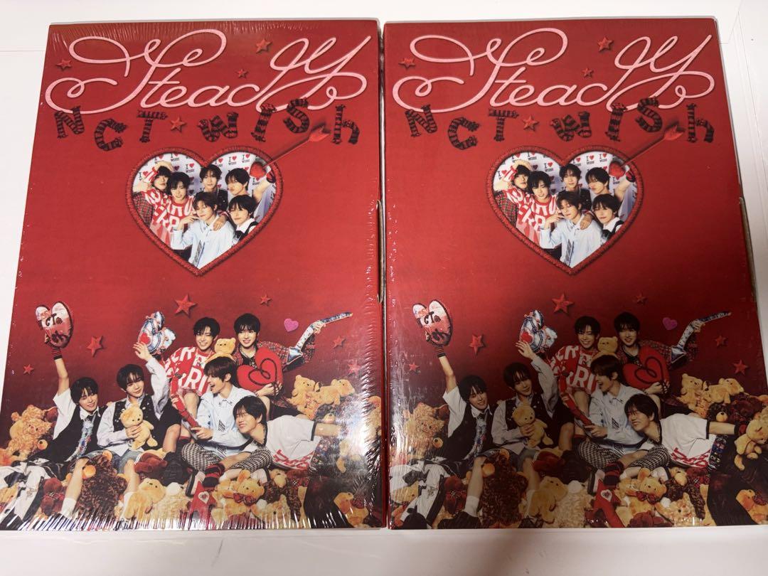 

[USED] NCT WISH steady album photobook red