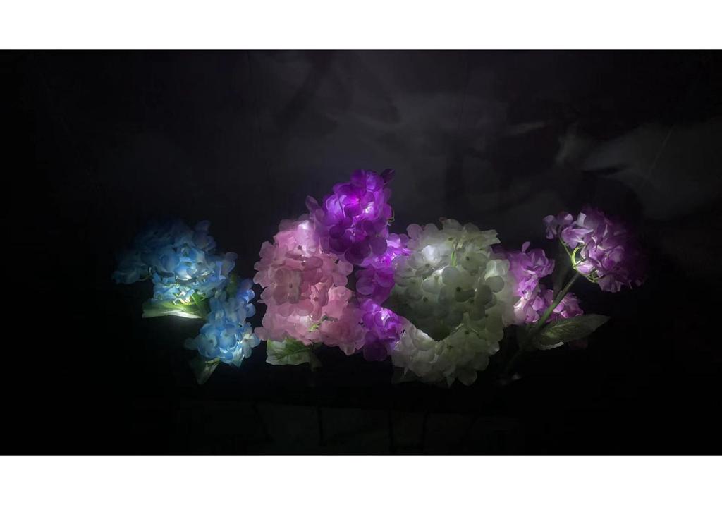 Solar-Powered LED Hydrangea Lantern: Outdoor Waterproof Fake Flower Lawn Lamp
