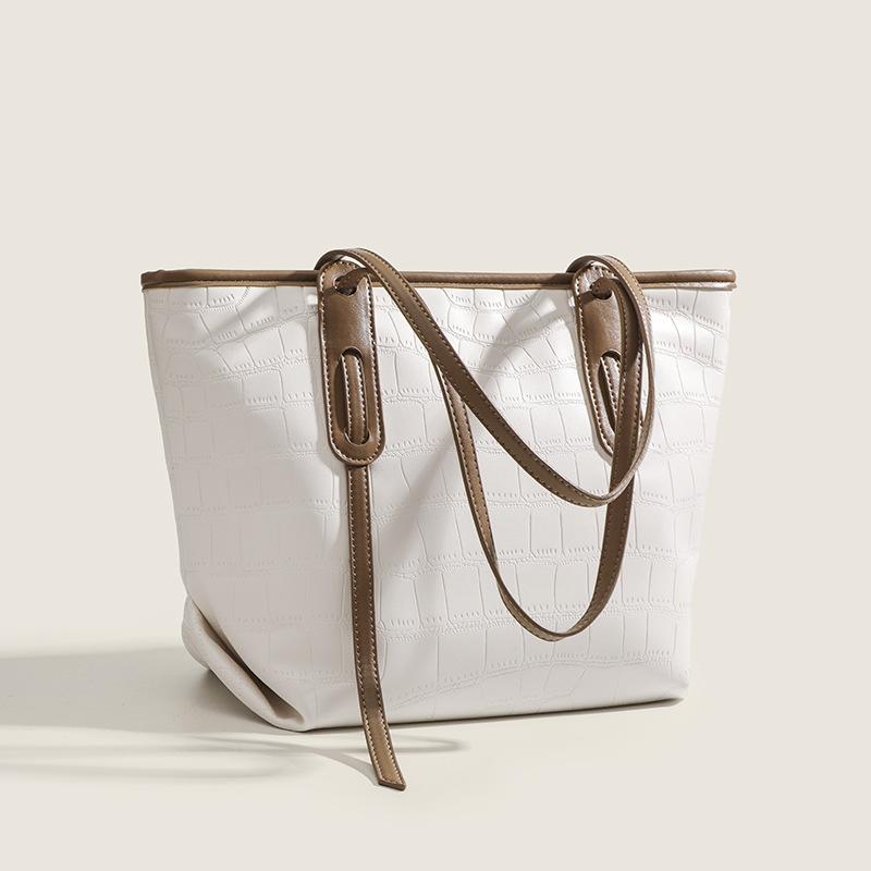 Simple large-capacity bag women's bag 2025 summer new trendy fashion ins shoulder bag portable tote bag