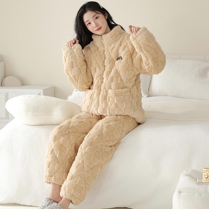 [Super Thick] Women's padded pajamas, thickened three-layer warm coral fleece padded jacket, high-collar loungewear set in winter