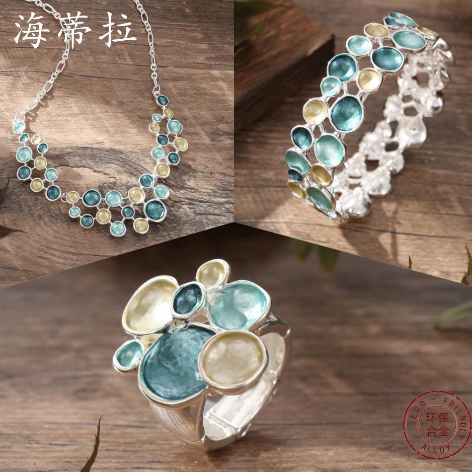 Color painting oil round geometric petal ring bracelet necklace set, ladies banquet high sense