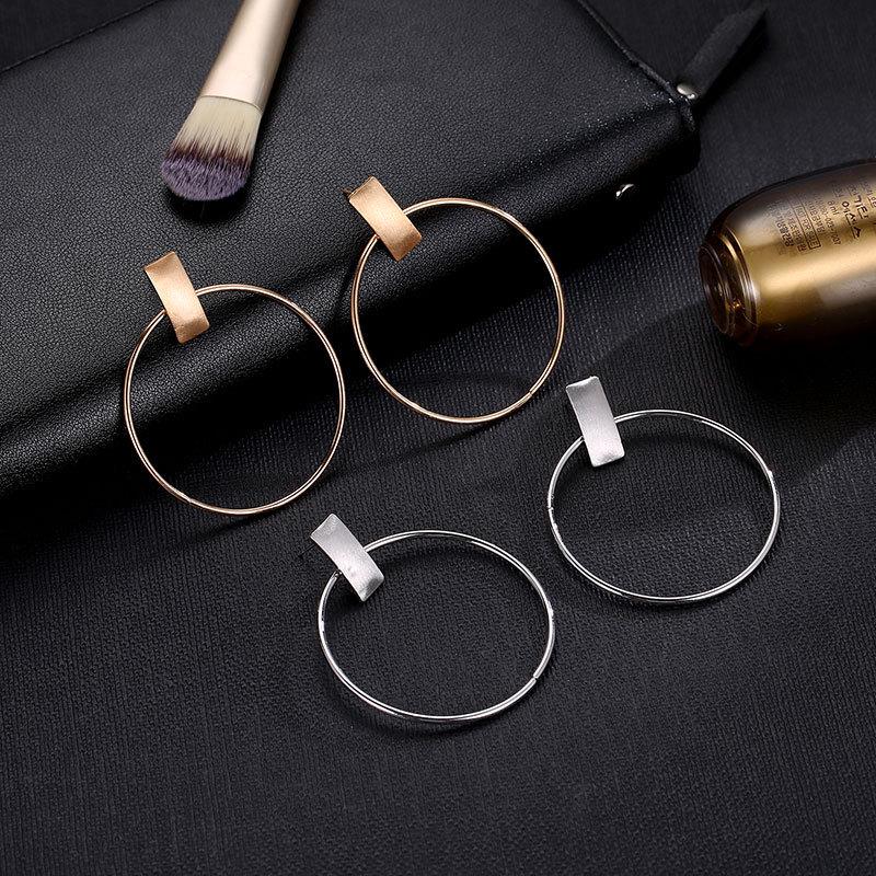 Korean and Japanese Style Simple Round Metal Circle Earrings