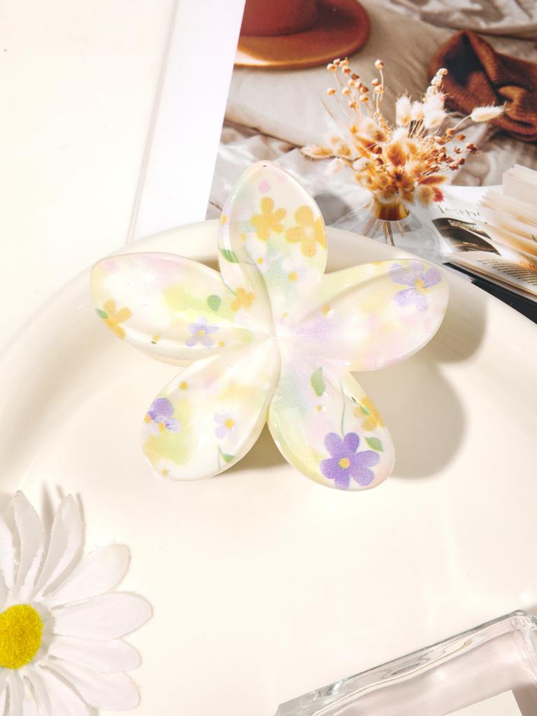 Hawaiian Flower Hair Claw Clips for Women,Gradient Large Barrette for Thick Hair,No-slip Hairpins Women Beach Hair Accessories