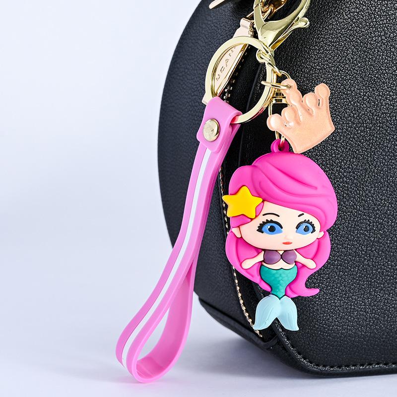 Mermaid Cartoon PVC Keychain Ornament - Customizable Soft Rubber Pendant Doll Standard розы красного