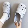 Unisex Summer Closed-Toe Breathable Clog Sandals – Lightweight Non-Slip Garden Shoes with Ventilation Holes, Casual Slip-On Slippers for Women Men