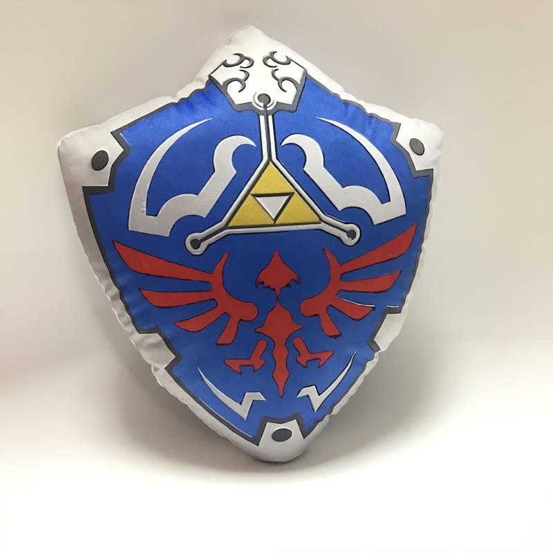 Morbido e Comodo Cuscino Peluche Cartone Animato di Zelda con Design dello Scudo Hylian