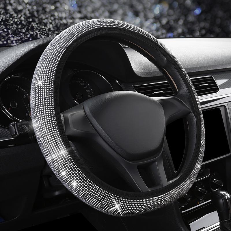 Sada stylových potahů na volant auta s diamantovými hroty s podložkou schránky na loketní opěrku a krytem řazení.