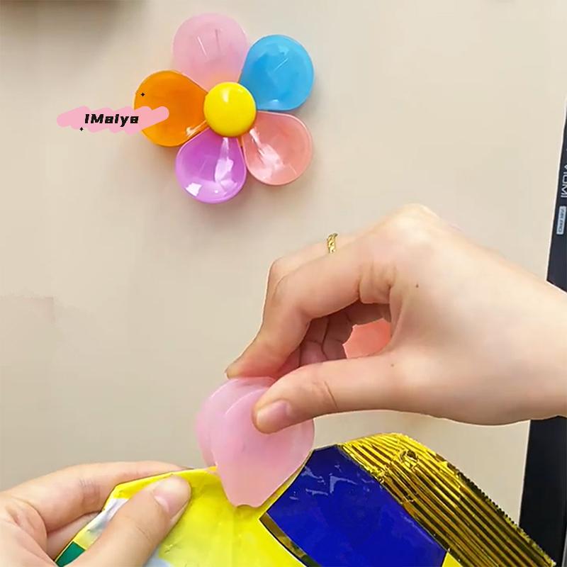 1 Set Flower Type 2-in-1 Magnetic Fridge Clips Multifunctional Food Sealing Clips Kitchen Accessory for Storage