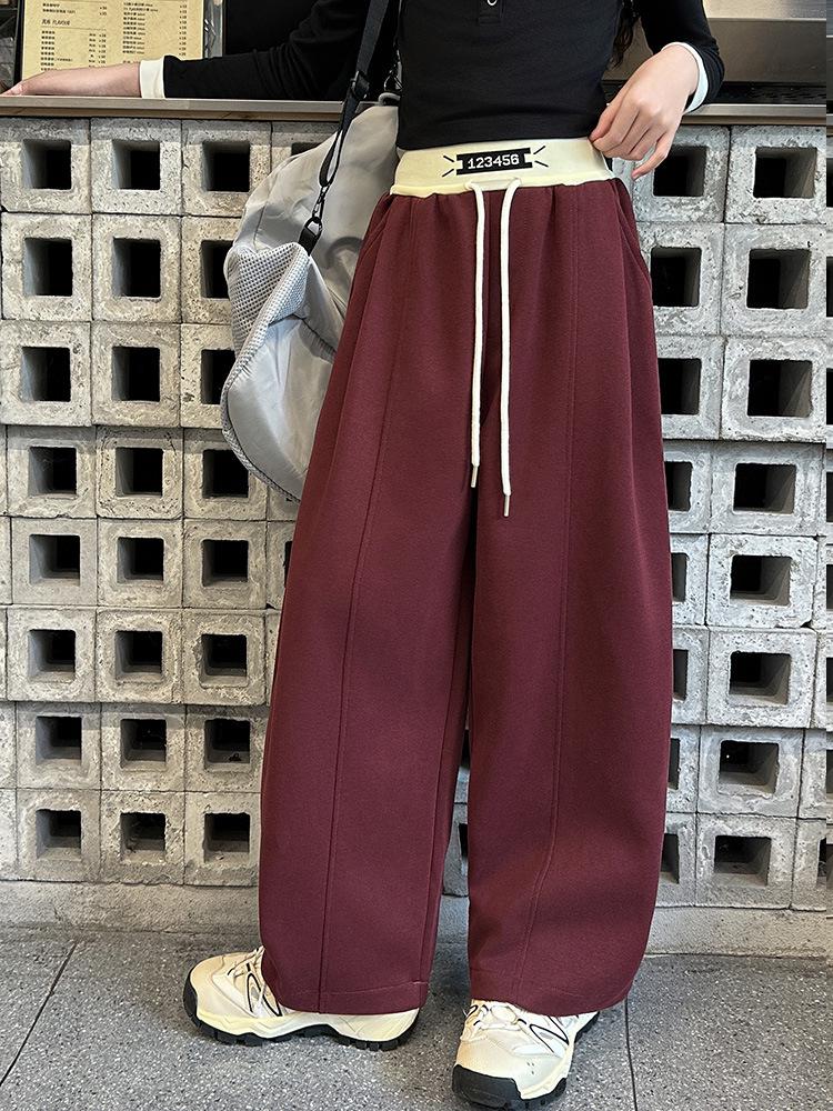 Höstens Träningsbyxor för Flickor: 2025 Trendiga Byxor med Böjd Midja