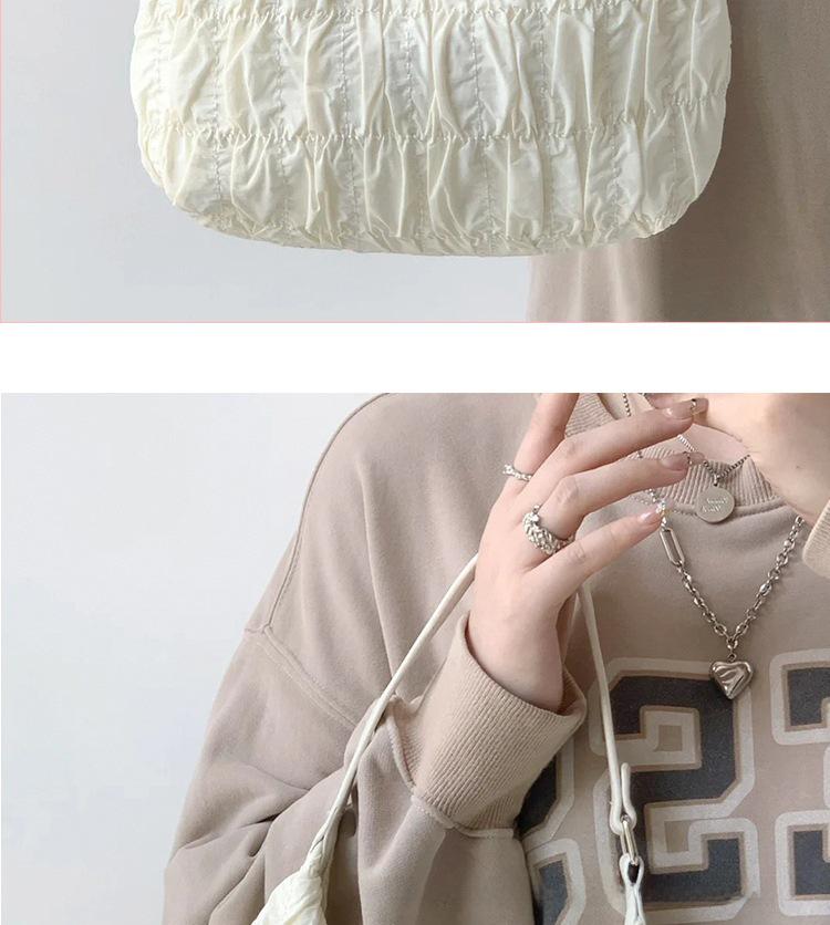 2025 Cloud Plissee Knödel Tasche - Niedliche Windbeutel Unterarmtasche für Studenten