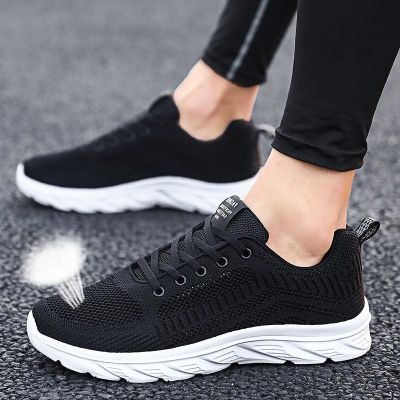 Herbst Markenschuhe Sportschuhe neue leichte rutschfeste weich gefederte Laufschuhe schwarze Freizeitschuhe