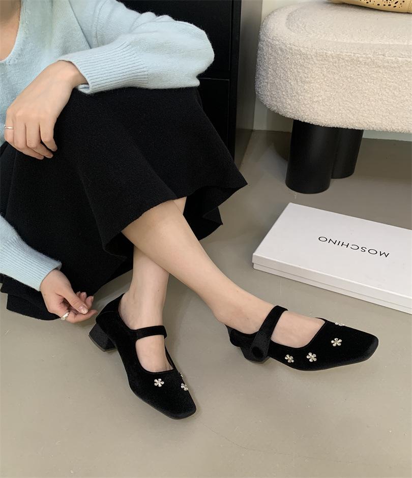 Inner height increase round head suede Mary Jane single shoes women's shoes 2025 new spring and autumn red with skirt evening shoes