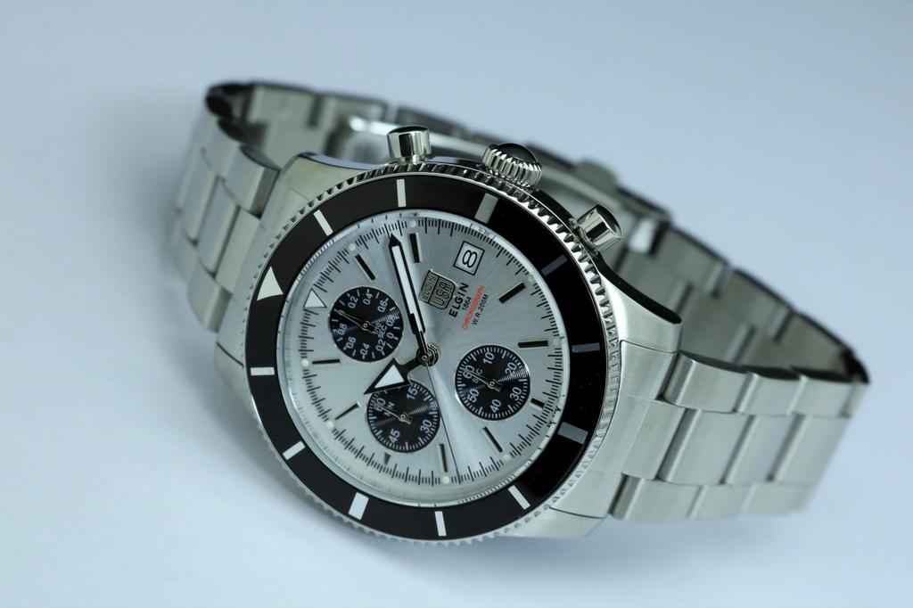 ELGIN Elgin Chronograph Uhr Silber Taucheruhr FK1420S-S Herren