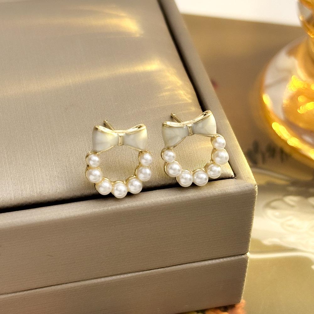 Boucles d'oreilles clous Petite Perle Aiguille Argent Tempérament Haut de gamme Géométriques Boucles d'oreilles pour Trou d'oreille Mignonnes Serties de Diamants Boucles d'oreilles Personnalisées