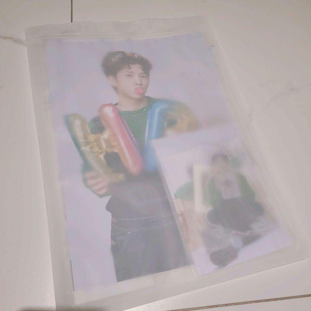 

[USED] Woohyun Birthday Kit