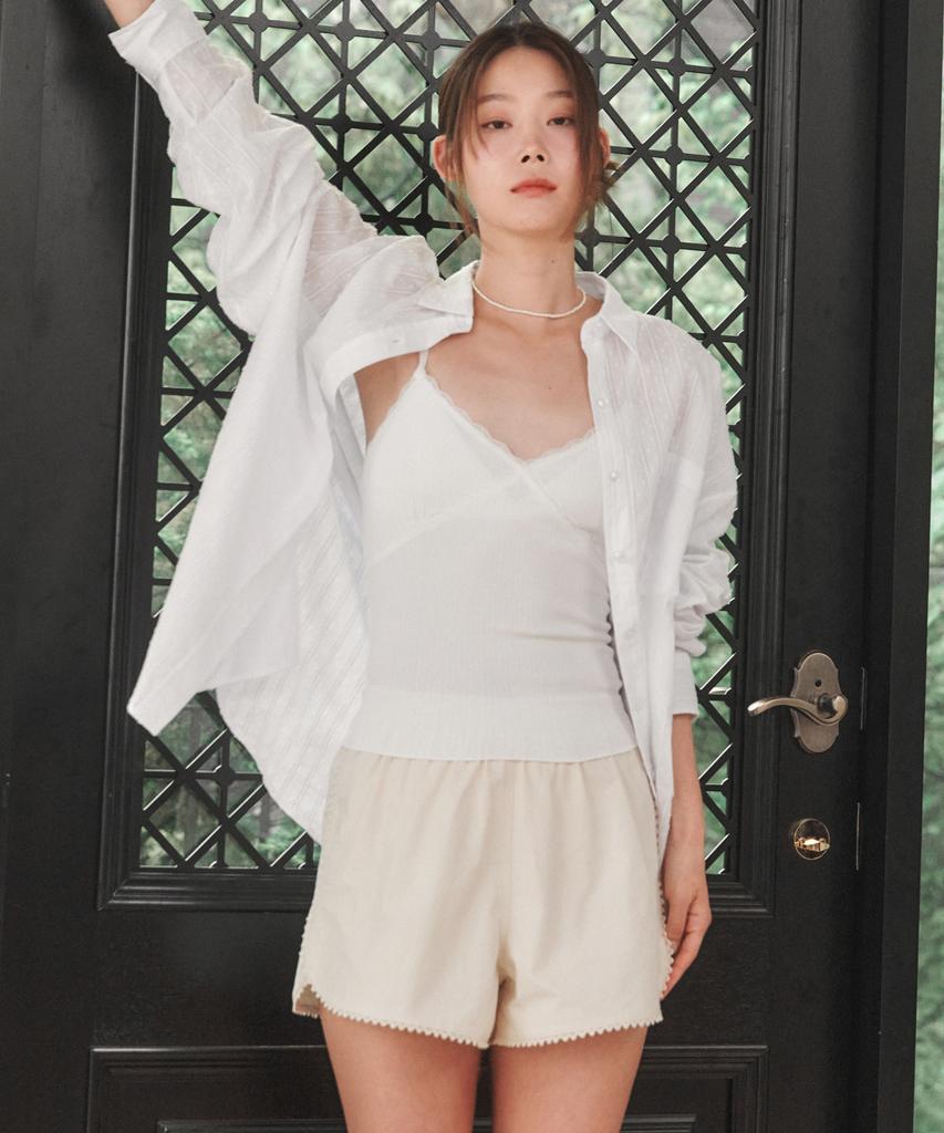 LOSSYROW Lossy Lace Shorts Cream