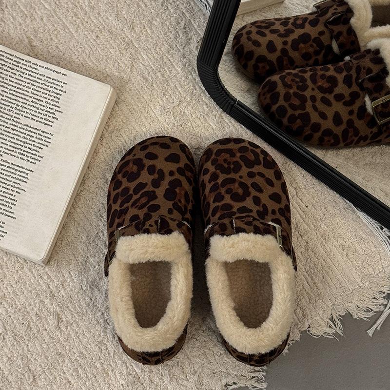 Women's Plus Size Soft-Sole Height-Enhancing Warm Winter Leather-Fur Combination Snow Boots with Plush Lining for Outdoor Sports