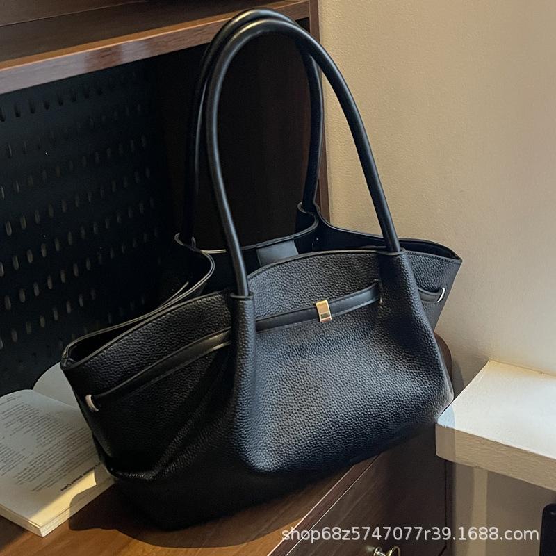 Korean version of popular pleated tote bag women's 2025 new large-capacity simple casual high-end shoulder handbag