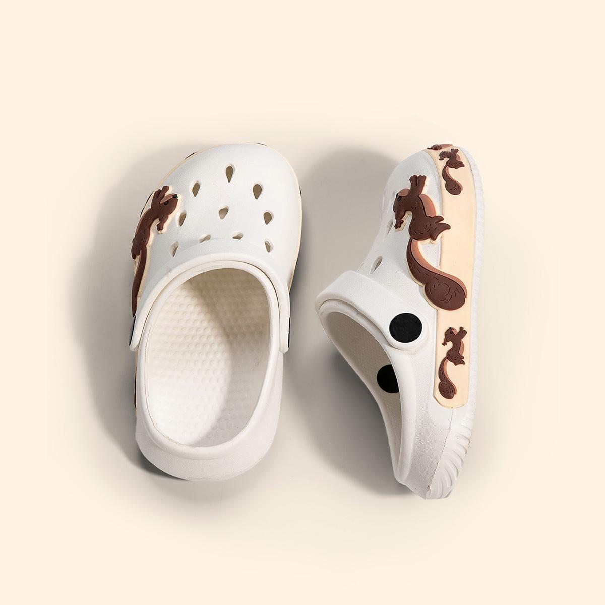 Boys and Girls Summer New Fashion Comfortable Leisure Home Outdoor Beach Squirrel Hole Shoes 24