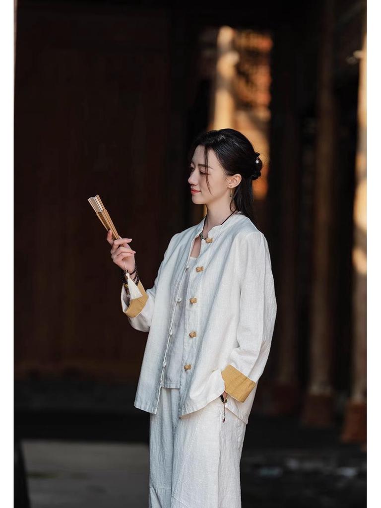 Young Women's Cotton-Linen Zen-Inspired Frog Button Cardigan for Eight Brocades Exercise