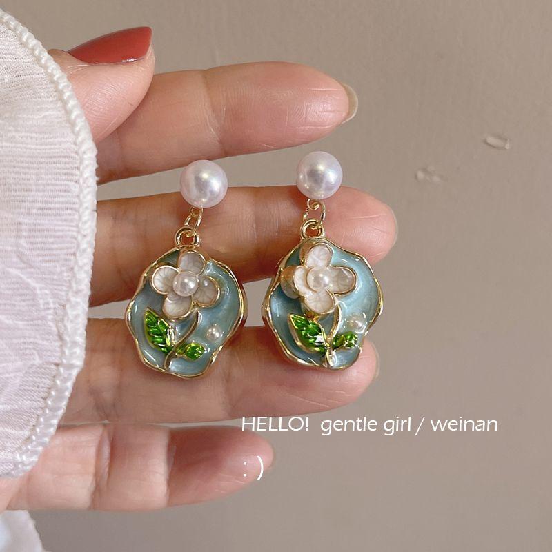 

Lake Blue Flower Spring and Summer Comely Fairy Travel Earrings Fancy Niche Style Young Adult Drop Stud Earrings Fashion Ornament Gold