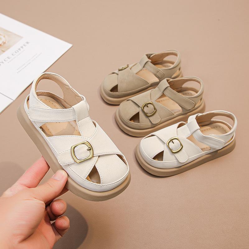 2025 Summer White Baby Girls' Closed-Toe Roman Sandals for Beach and Vacation