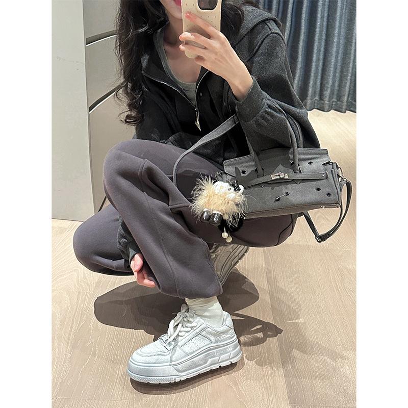 [Cracked Cowhide Version] Korean Version of Heightened Thick-soled White Shoes for Women's 2025 Winter New Velvet Warm Casual Board Shoes