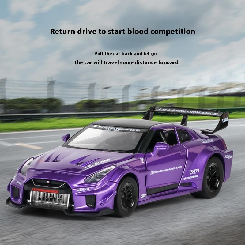 1/32 Scale Skyline Nissan GTR CSR2 Alloy Sports Car Model Die-cast Metal Toy Racing Model Simulation Sound and Light Children's Gift