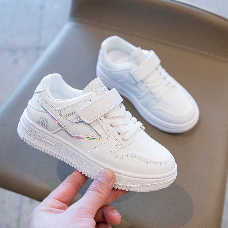 

Classmate girls little white shoes spring and autumn new leather soft baseplate shoes medium older boys boys shoes children s sports shoes 37 inner length (22.5CM)