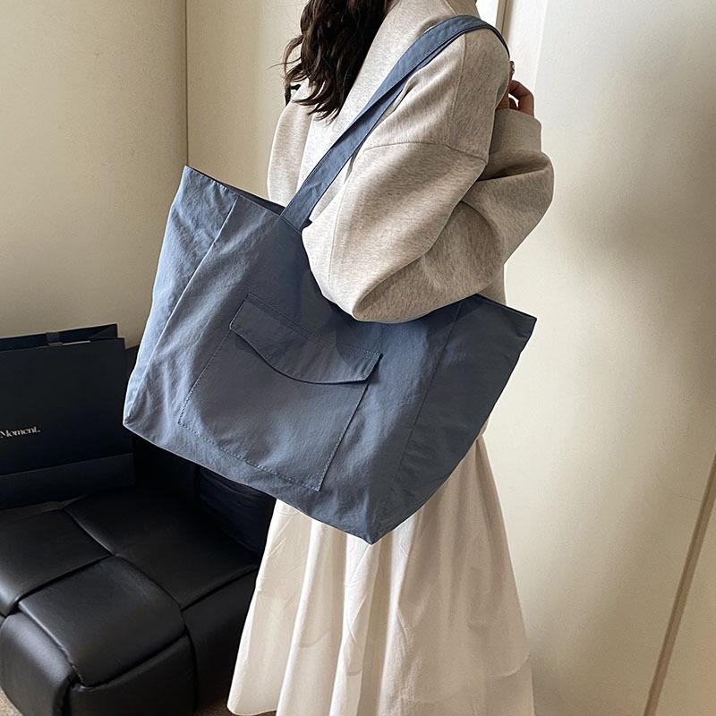 Tote Bag Large Capacity Solid Color Commuter Cloth Bag Female Student Class Shoulder Bag Waterproof Nylon Bag Portable