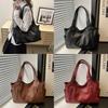 Tote Bag Large Capacity For Women With Special Material And Retro Style For Daily Use