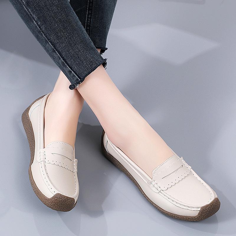 Mom's Shoes Spring Large Size Women's Shoes Beef Tendon Sole Lazy Shoes Low Top Comfortable Flat Bean Shoes