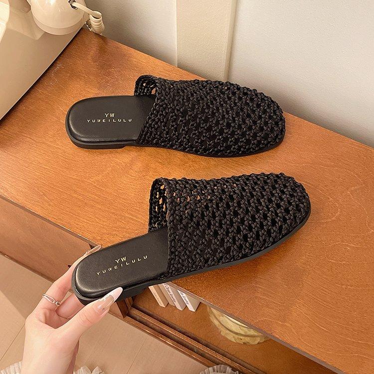 

2026 Summer New Woven Flat Sandals Brathable Cover toe Slippers for Casual Outwear Women Hollow-out Casual Knitting Slides 35 чёрный
