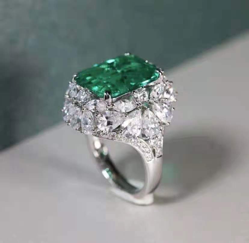 

Ювелирное кольцо Цвет Сокровище Популярный Темперамент Ювелирные изделия Ретро Кольцо Главный Камень 10 * 12