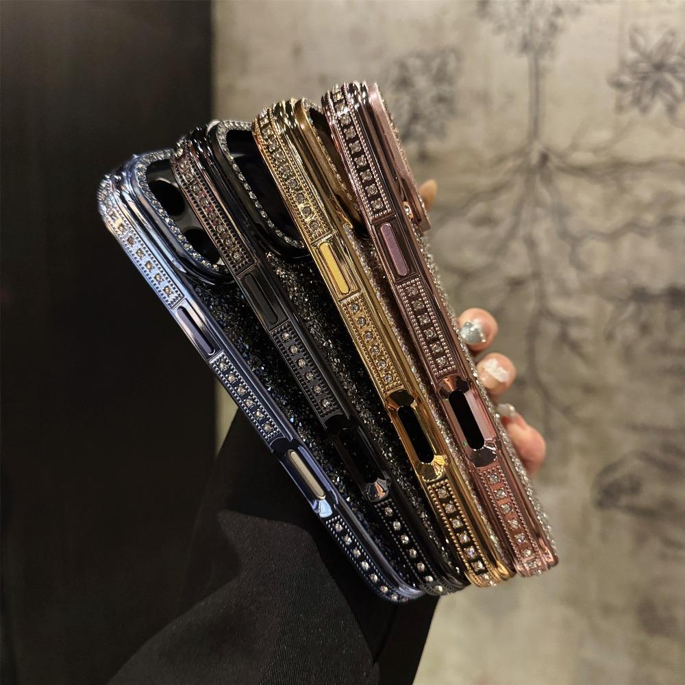 Luxury fashion Bling Glitter Phone Case For iPhone 17 Pro Max 16 15 Plus 14 13 12 11 Diamond Cover Protective Shell With bracket