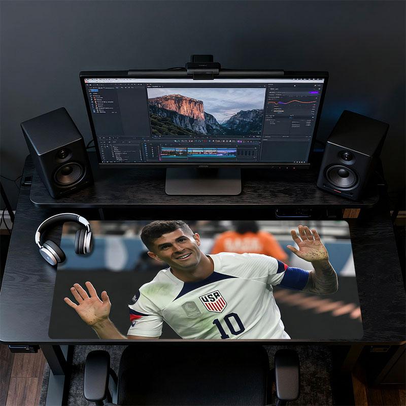 Pulisic Mouse Pad, Large Gaming Desk Mat, Non-slip XXL Mousepad for Laptop & Tablet, Mini PC Playmat with Stitched Edges