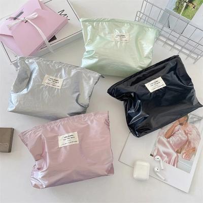 Simple Shiny Sequins Silver Clutch Cosmetic Handbag Makeup Bag Portable Women Toiletries Skincare Storage Bag Organizer Pouch