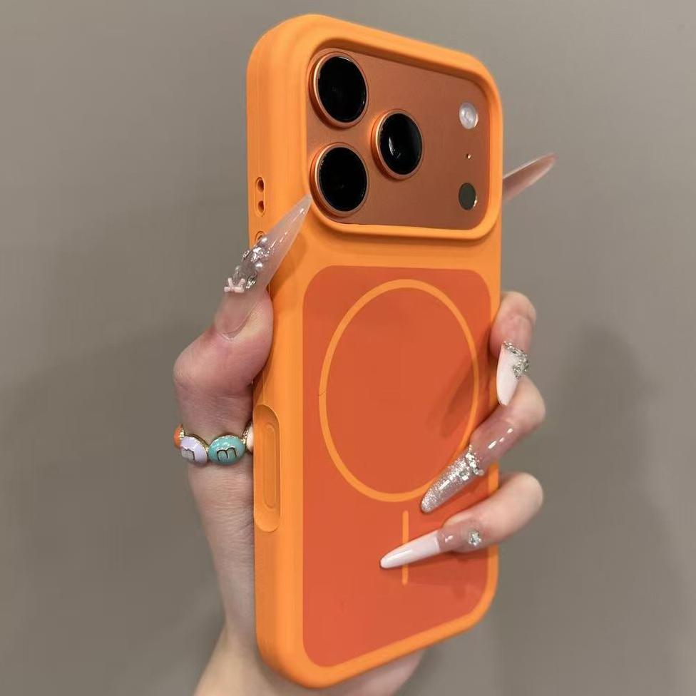 For iPhone 17Pro Max Case  Silicone Magnetic Phone Case For iPhone 17 Pro Max 17Pro For Magsafe Wireless Charging Cover