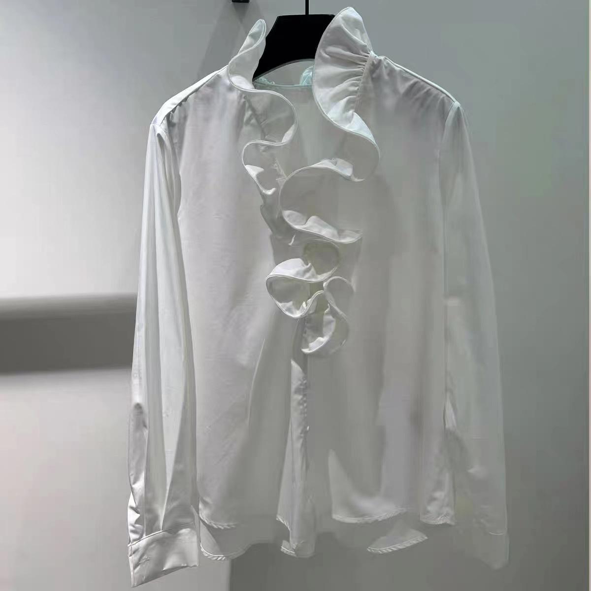 In Stock: French Court Hepburn Style Ruffle V-Neck Shirt for Women - High-End Socialite Fashion. M белый