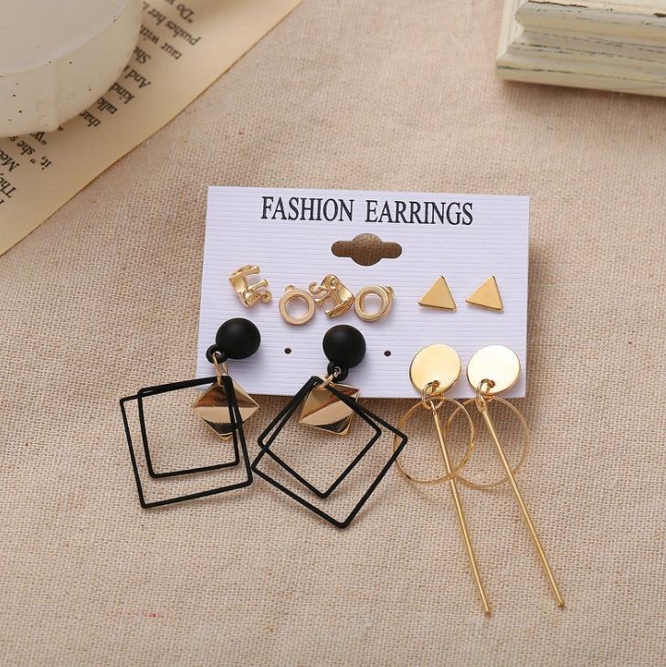 Set of 6 Pairs of Hoop Stud Earrings In Gold Square Elephants
