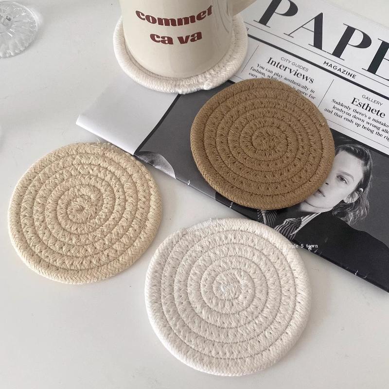 8 Pieces Cotton Rope Woven Placemats With Stand Insulation Pads For Drinks Woven Coaster Set Home Decoration