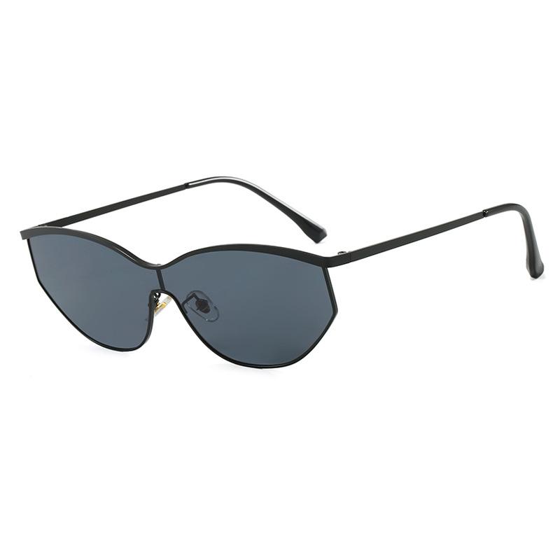 Y2K Future Technology Sense Cat Eye Sunglasses New Fashionable Large Frame UV Resistant Glasses UV400 Shades Eyewear