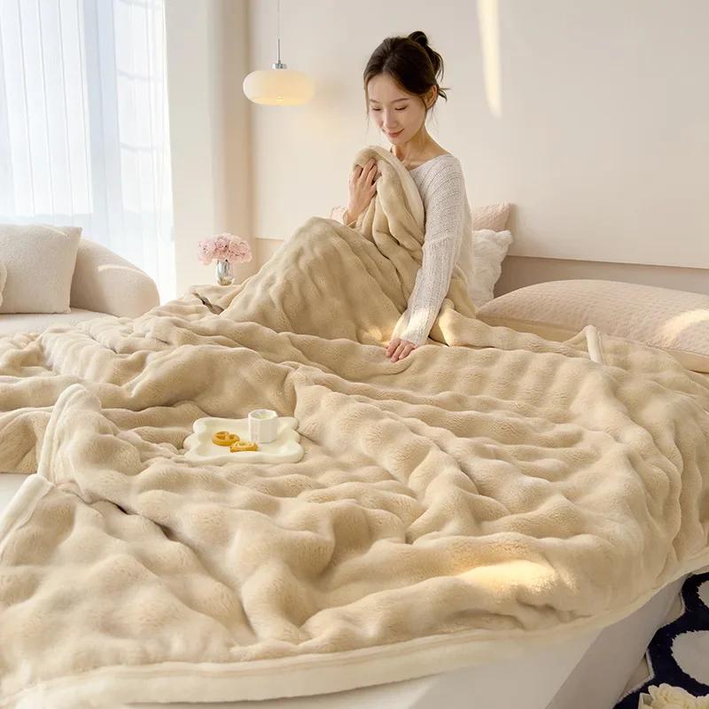 A Milk Velvet Bed Blanket Four Season Universal Children Adults Solid Color Durable Sofa Comfortable Soft Coral Velvet Quilt