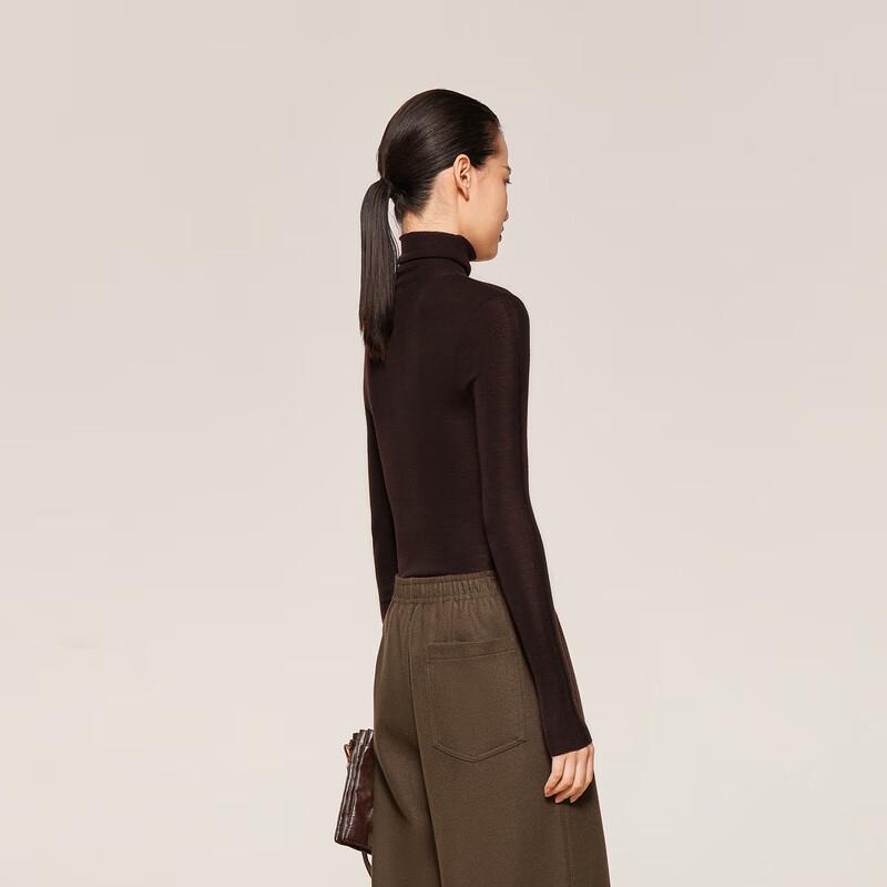 LESS 2024 Winter Slim-Fit Merino Wool Pullover Sweater