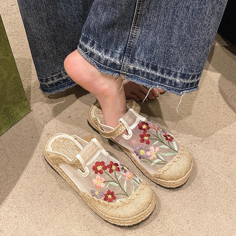 New Spring and Summer Cloth Shoes Bag Head Home Mesh Indoor and Outdoor Ethnic Style Flat Bottom Embroidered Flower Women's Cool Slippers