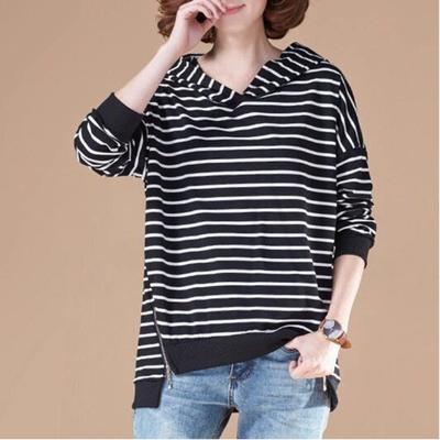 Women's Black & White Striped Hooded Loose Long-Sleeve Sweatshirt