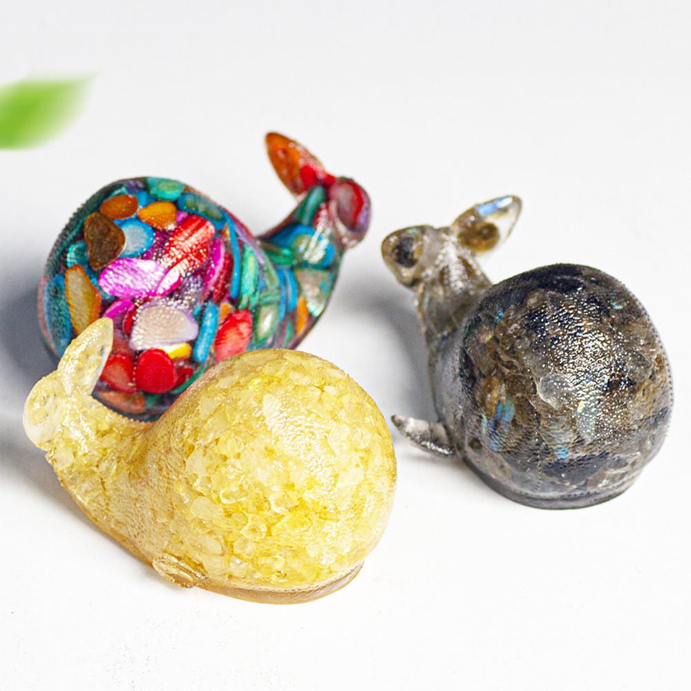 Whale Resin Car Decor With Crystal Waterdrop For Car Interior Gifts